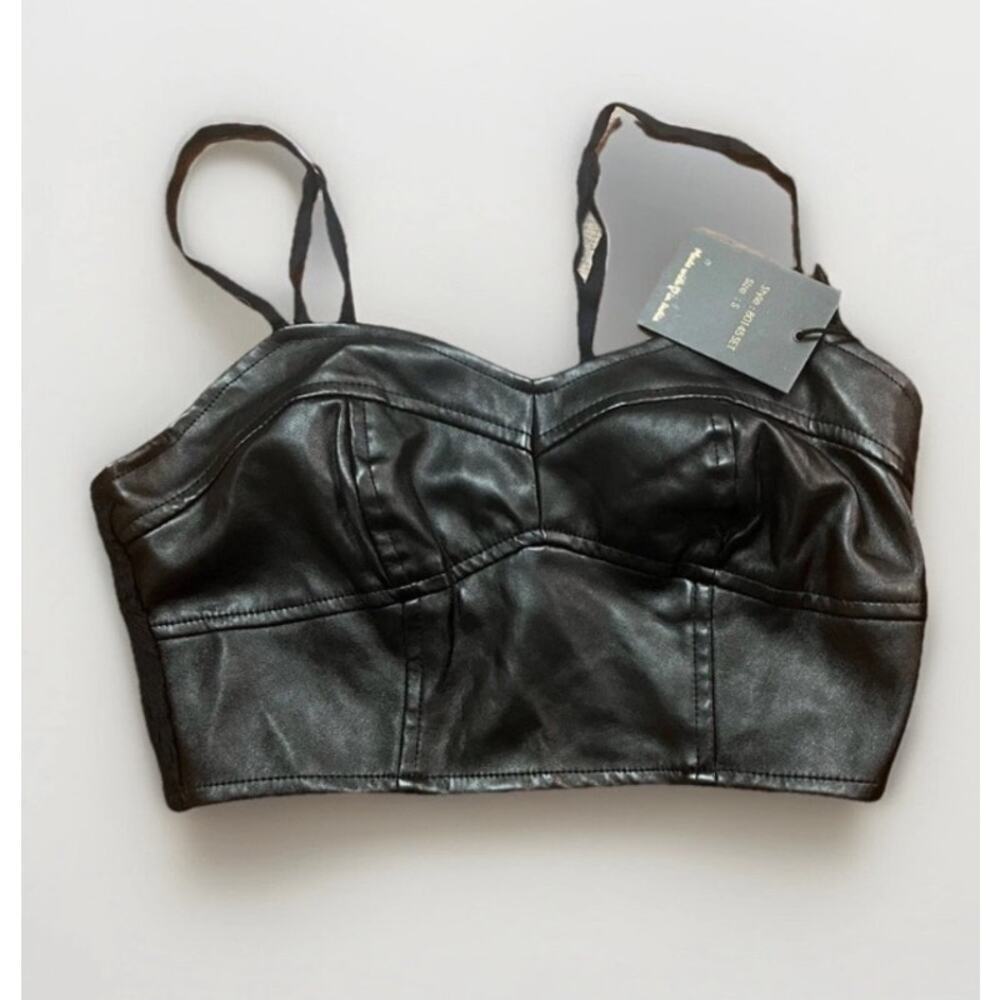 Japna black crop top size size small​ - Picture 2 of 5